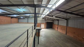 Unit 5 - 1303sqm To Let in Aeroton