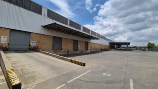 4,626m² Logistics Warehouse To Let |  Premium Distribution Facility - Gosforth Park