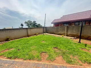 **Charming 3-Bedroom Family Home for Rent**in Vosloorus Paradise park