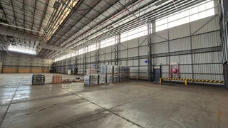 4,626m² Logistics Warehouse To Let |  Premium Distribution Facility - Gosforth Park