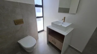 House For Sale in Hartenbos Heuwels, Hartenbos