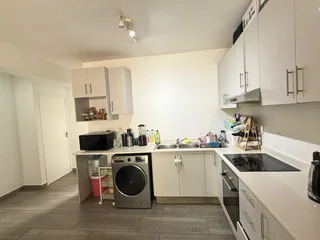 Modern 3-Bedroom Family Apartment with Garden