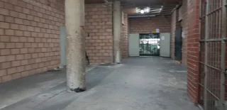 TO LET - 300m2 FACTORY SPACE  IN PHOENIX