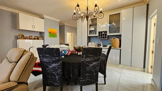 Modern 3-Bedroom Townhouse with Income-Generating Flatlet – Norfolk Valley, Kindlewood Estate