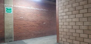 TO LET - 300m2 FACTORY SPACE  IN PHOENIX