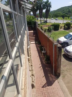 FACTORY TO LET IN HOMEBASE BUILDING, PHOENIX INDUSTRIAL PARK