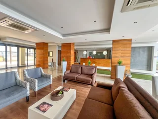 Immaculate Ocean Views, Lock up and go property for SALE!