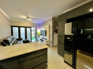 Modern &amp; Secure Apartment in Summer Park, Umhlanga Ridge