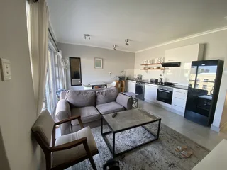 Modern 1-Bedroom Apartment in the Heart of Umhlanga Gateway