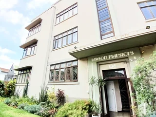 Beautiful 2 Bedroom Flat for Sale