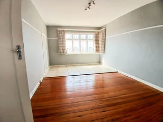 Beautiful 2 Bedroom Flat for Sale