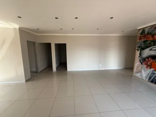 200 Sqm Office To Let Raslouw - with Mainroad Exposure