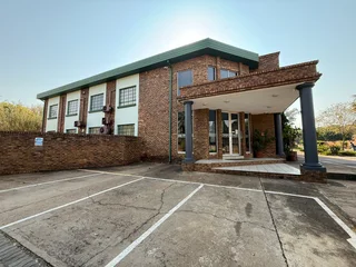 45 Sqm Office To Let Clubview – Prime Exposure On Durham Street