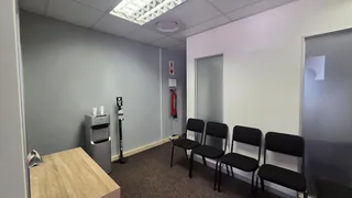 108 Square Meter commercial to let in Centurion