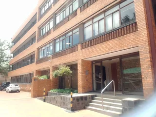 Prime Second Floor Office Space to Let - 9 Junction Avenue, Parktown, Johannesburg