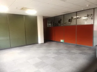 Prime First Floor Office Space to Let - 9 Junction Avenue, Parktown, Johannesburg