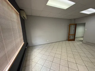 45 Sqm Office To Let Clubview – Prime Exposure On Durham Street