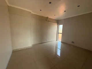 200 Sqm Office To Let Raslouw - with Mainroad Exposure