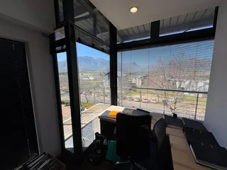 270m² Modern Office To Let in Stellenbosch