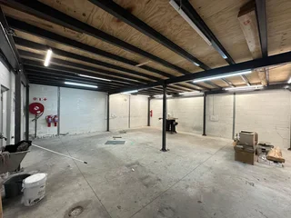 194m² Warehouse To Let in Northgate Business Park, Milnerton