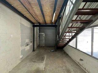 194m² Warehouse To Let in Northgate Business Park, Milnerton