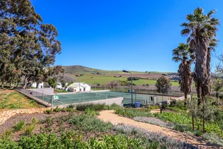 Charming New 2 Bedroom Unit In Oasis Life Retirement Village