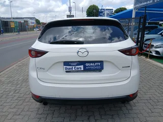 White Mazda Cx-5 2.0 Active 4x2 with 115000km available now!