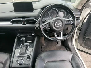 White Mazda Cx-5 2.0 Active 4x2 with 115000km available now!