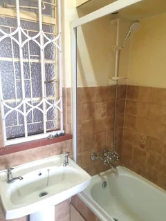 Inviting 1-Bedroom Apartment in the Heart of Benoni