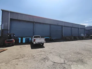 Industrial Property to Let in Parlock , Donkin Road, Durban