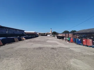Industrial Property to Let in Parlock , Donkin Road, Durban