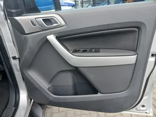 Silver Ford Everest 2.2 TDCI XLT with 105000km available now!