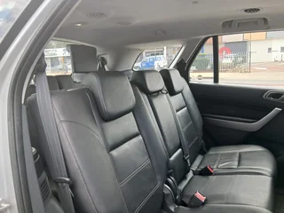 Silver Ford Everest 2.2 TDCI XLT with 105000km available now!