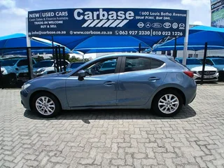 Mazda3 1.6 Active with 115000km available now!