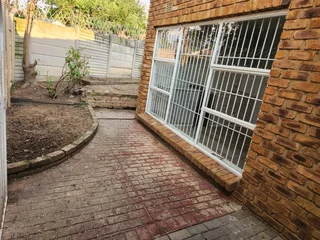 Secure 1bed And 1bath, Furnished Kitchen Cottage In Norkem Park Ext 3