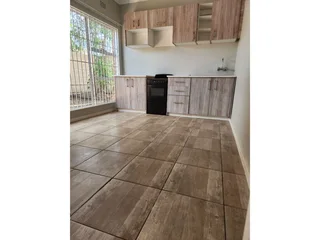 Secure 1bed And 1bath, Furnished Kitchen Cottage In Norkem Park Ext 3