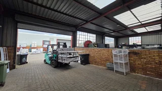 Secure Unit TO LET in Apex, Benoni