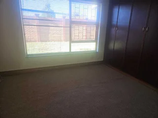 Townhouse in secure complex