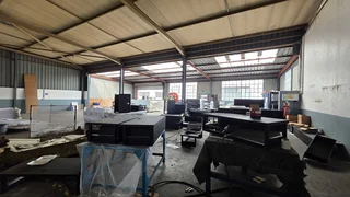 Secure Unit TO LET in Apex, Benoni