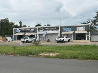 Shops to let at 76 Buffelsdoorn Street, Klerksdorp