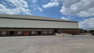 A-Grade 21,491m² Cross-Dock Logistics Powerhouse To Let | Raceway Industrial Park Gosforth Park -...