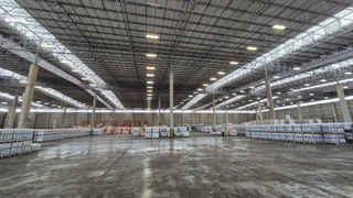 A-Grade 21,491m² Cross-Dock Logistics Powerhouse To Let | Raceway Industrial Park Gosforth Park -...