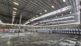 A-Grade 21,491m² Cross-Dock Logistics Powerhouse To Let | Raceway Industrial Park Gosforth Park -...