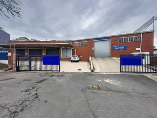 1630sqm Warehouse To Let in Westmead Pinetown | Swindon Property