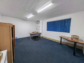 1630sqm Warehouse To Let in Westmead Pinetown | Swindon Property