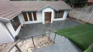 Three Bedroom Freestanding House For Rent In Sunningdale