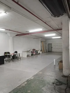 Manufacturing Warehouse -To Let