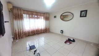 Three Bedroom Freestanding House For Rent In Sunningdale