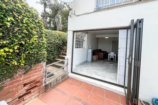 Newly Renovated Secure Cottage in the heart of La Lucia