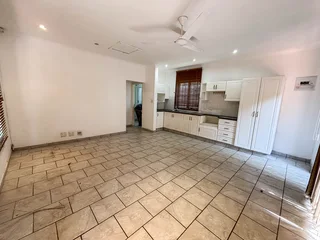 Spacious 1 Bedroom Cottage in Glen Ashley